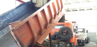 В січні на Кіровоградщині через негоду дорожники використовували навіть техніку 50-х років випуску