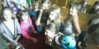 Олександрійські школярі самостійно спробували впоратися з розбиранням та збиранням автомата Калашникова
