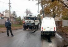В Олександрії знову ДТП – перекинулася багатотонна вантажівка (Фото)