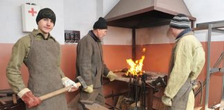 Безробітним Кіровоградщини пропонують навчитись художній обробці металу
