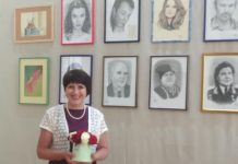 В Олександрії проходить персональна виставка олександрійської художниці