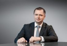 Андрій Коломійцев не буде балотуватися у мери Харкова: як відомий телеканал помилився з фото кандидатів (ВІДЕО)